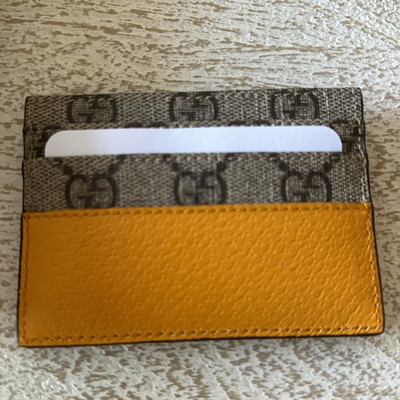 GUCCI CARD CASE WITH CUT-OUT INTERLOCKING G - Picture 6 of 7